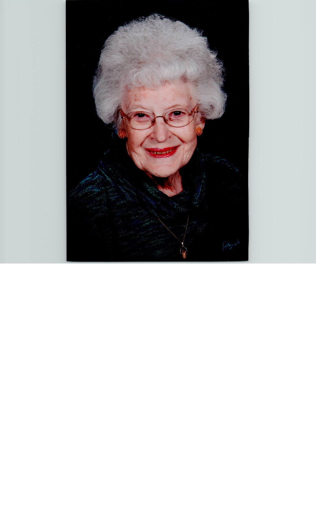 Obituary of Hazel Vida (Smith) Carlough