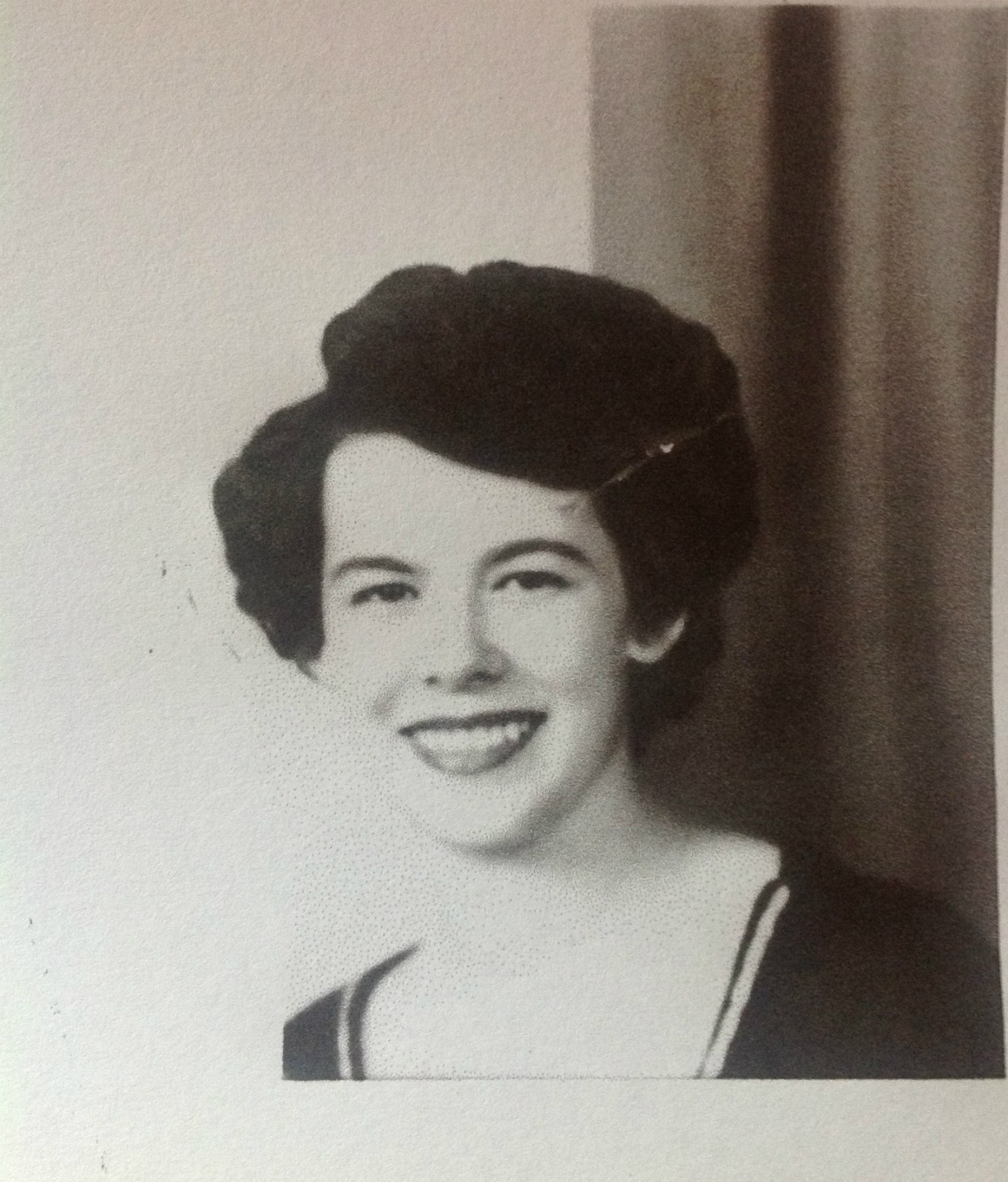 Obituary of Jeanette Irene Hutchinson