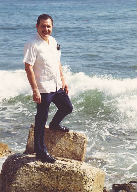 Obituary of Simon Sifuentes Gonzalez