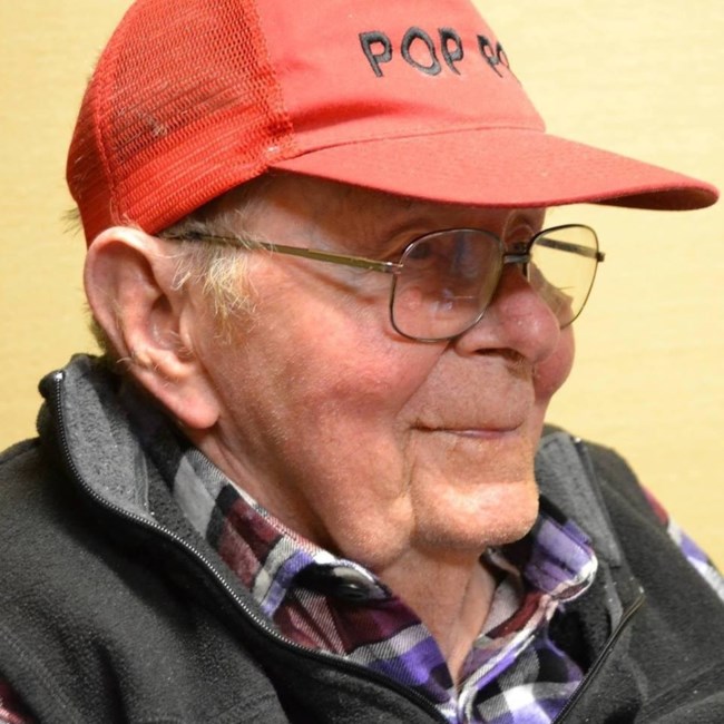 Obituary of Roy Edwin "Pop Pop" Hacker Sr.