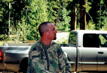 Obituary of Robert Dee Helms