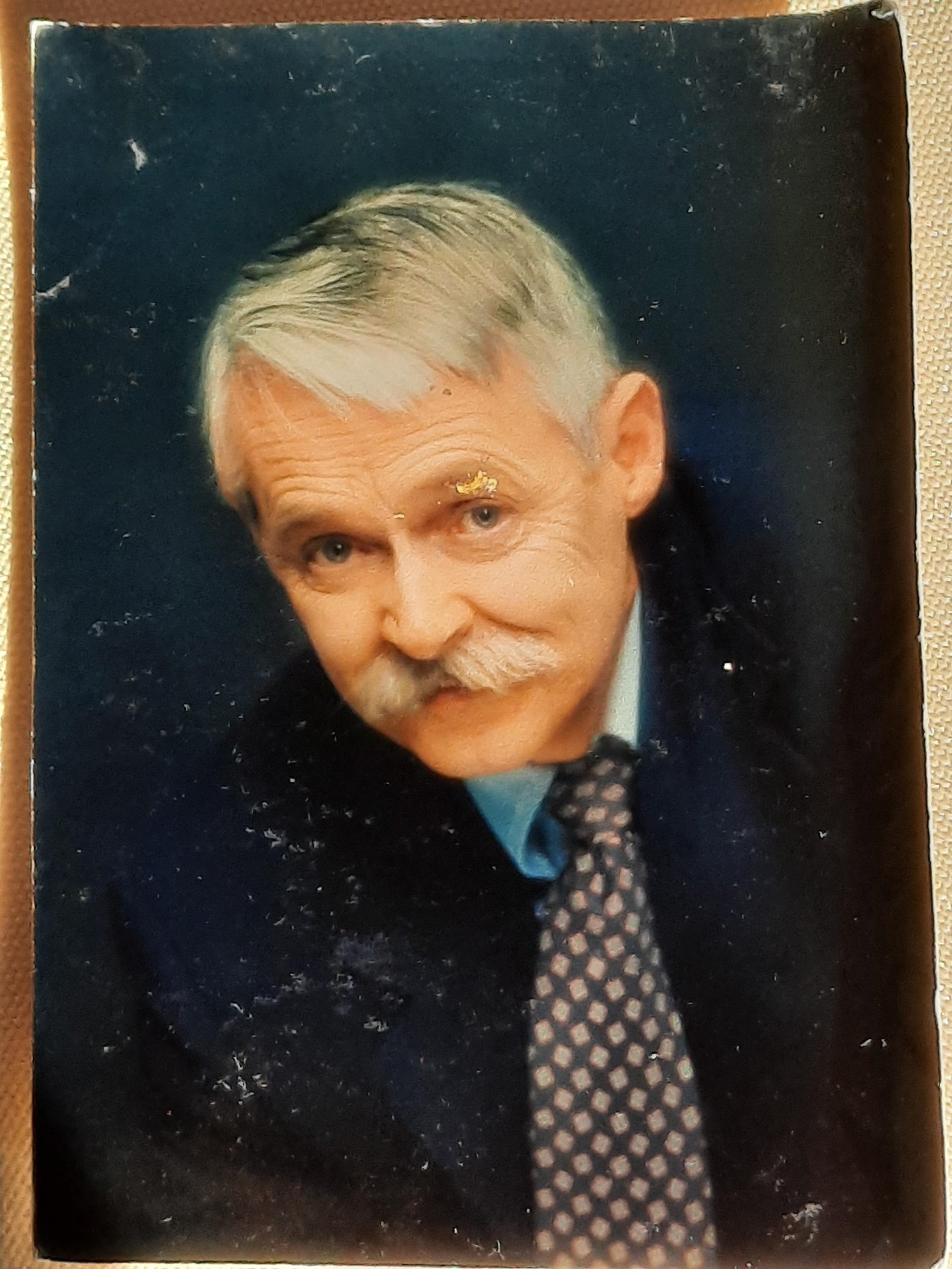 Obituary of Lyle Elston Braden