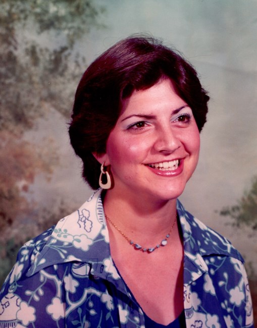 Obituary of Antoinette Sandrella Dircksen