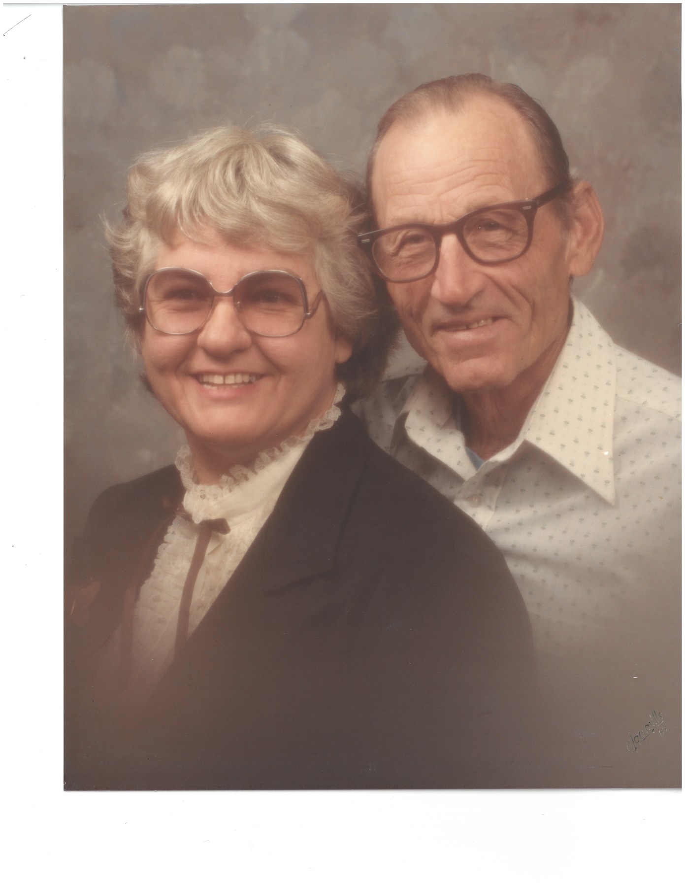 Obituary of Lois Ann (Hill) Sumner