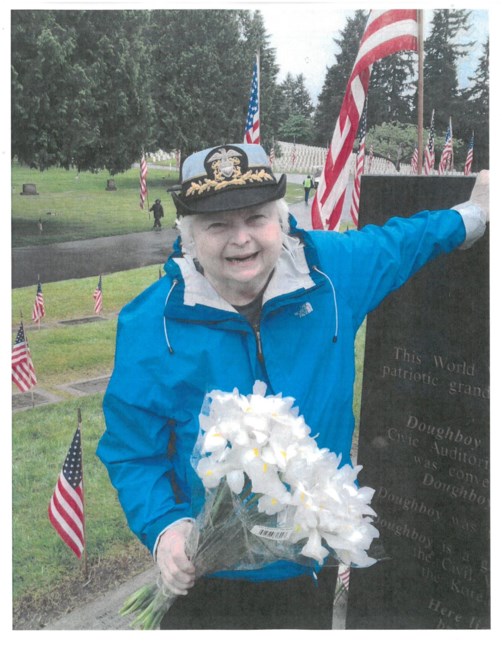 Obituary of Commander Lois A. Andrews