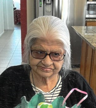 Obituary of Esperanza Valdez