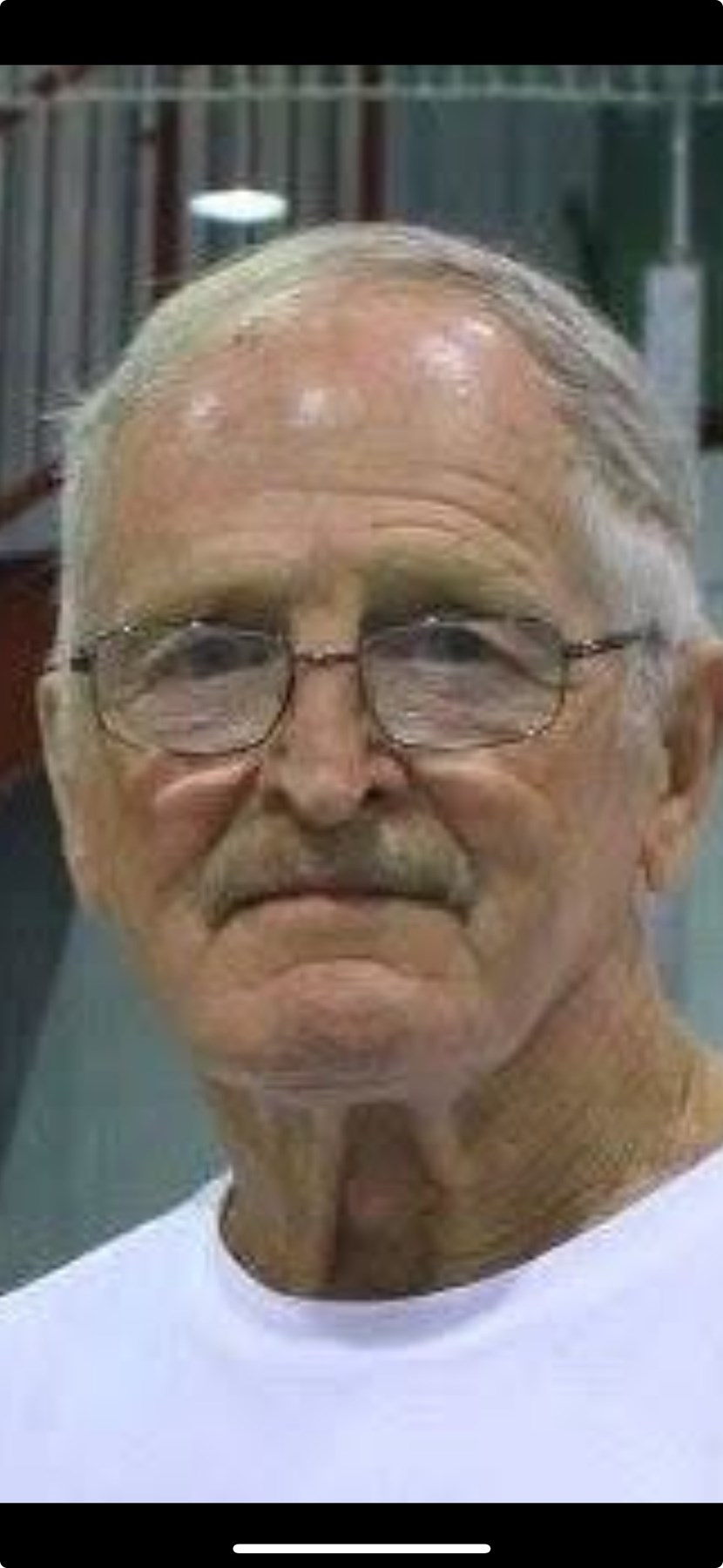 Obituary of Robert Gerald Lustic