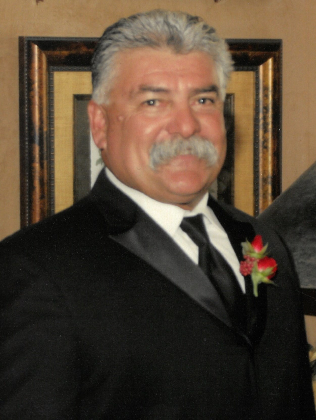 Joseph Velarde Obituario Santa Ana, CA