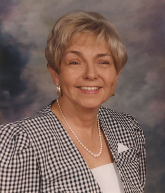 Obituario de Ms. Mary Joyce DeMonia Burke