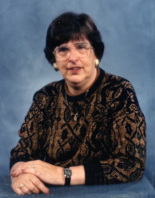 Obituario de Dolores Marie Kopochinski