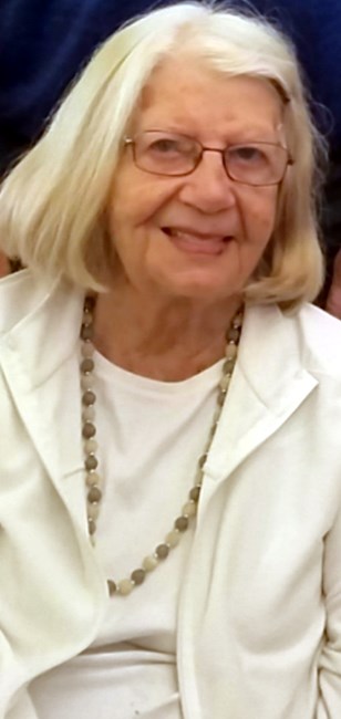 Obituary of Donna Jean (Bishop) Hoxie