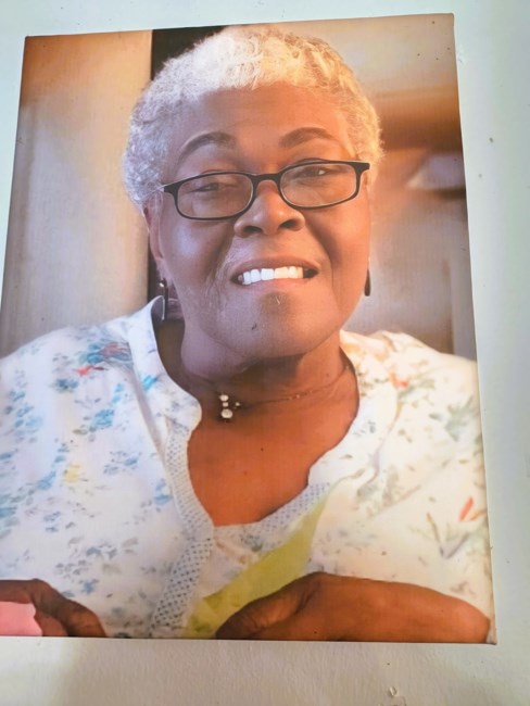 Avis de décès de Lois Arlene Kyle