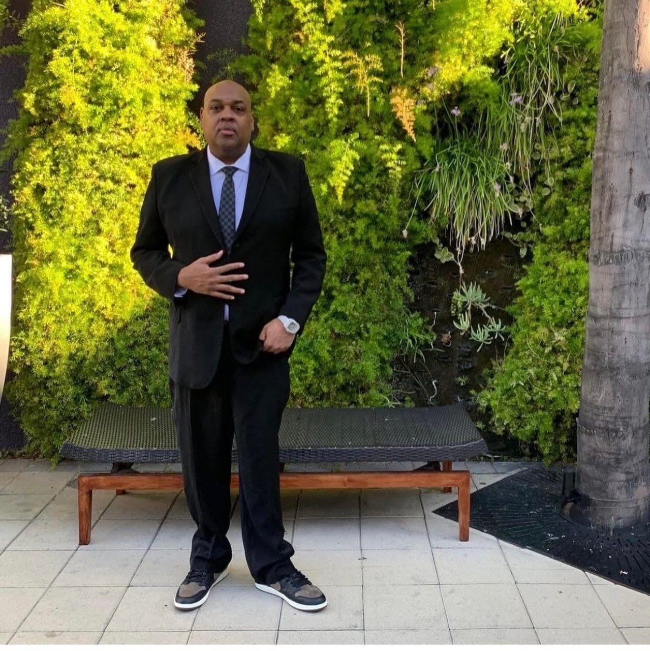 Obituary of Donald L. Johnson Jr.