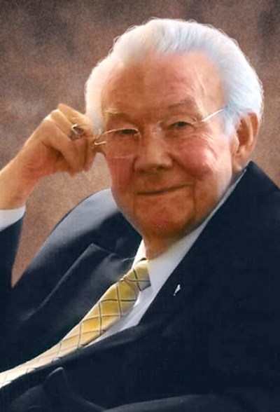 Obituary of Lloyd Ralph Chason