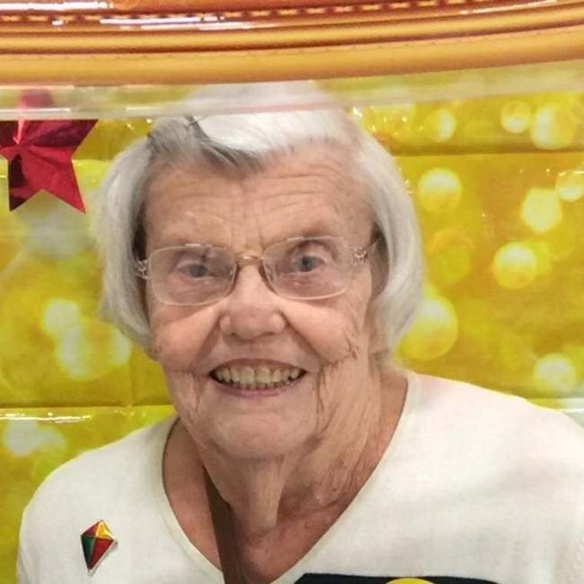 Obituario de Edna Caroline Jackson