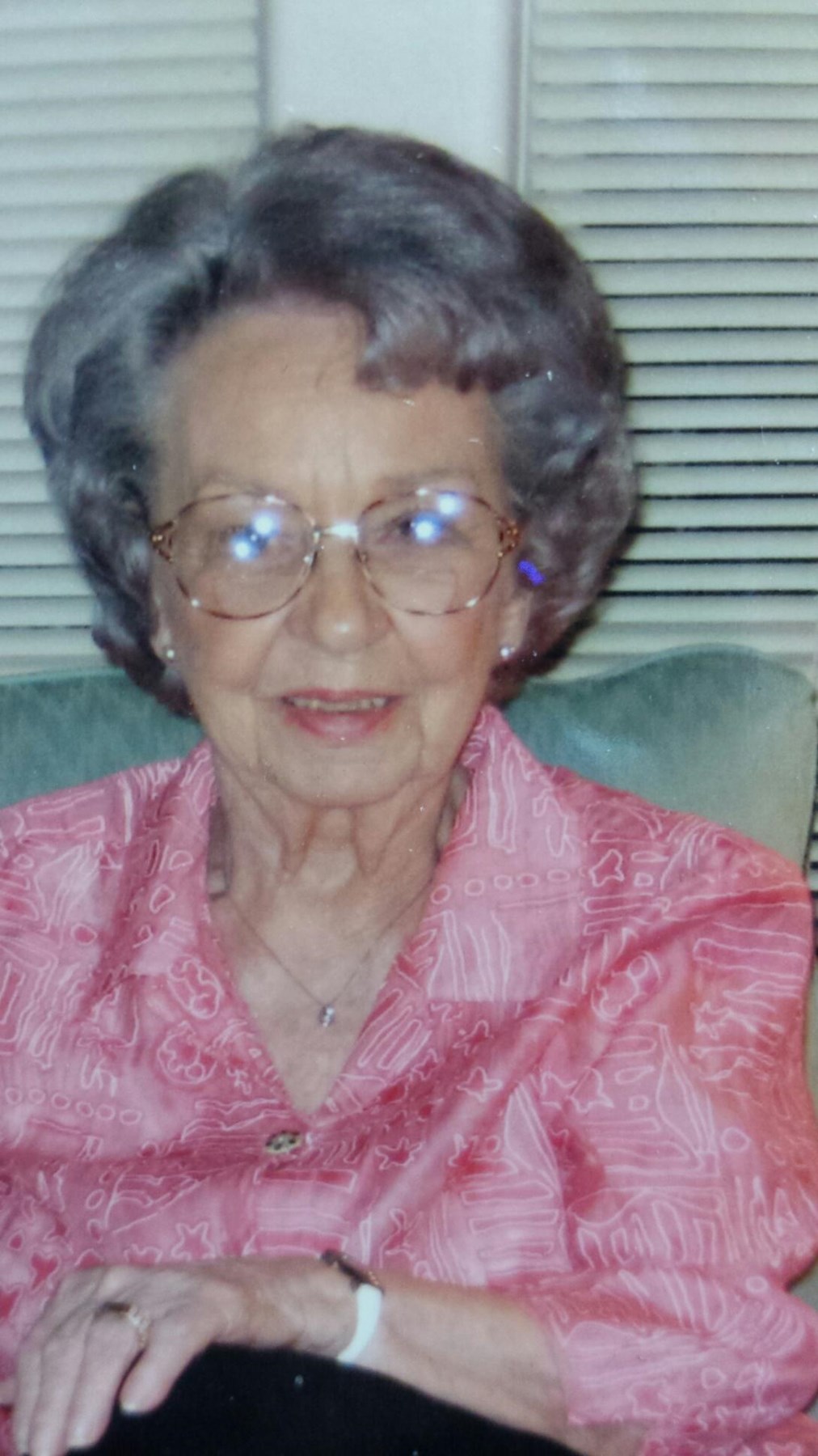 Obituary of Helen Clare Lingscheit