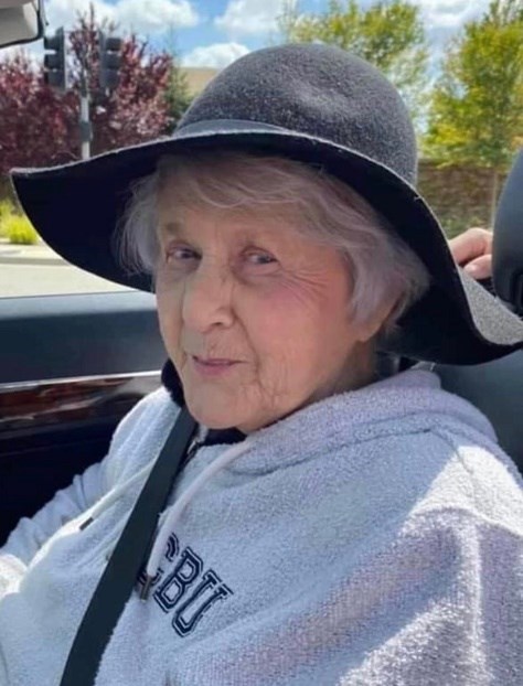 Obituary of Beverly M. Rowe