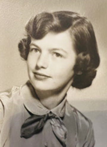 Obituary of Marilyn Louise Costa