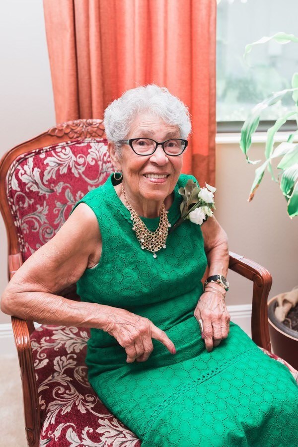 Obituary of Dorothy P. Charles