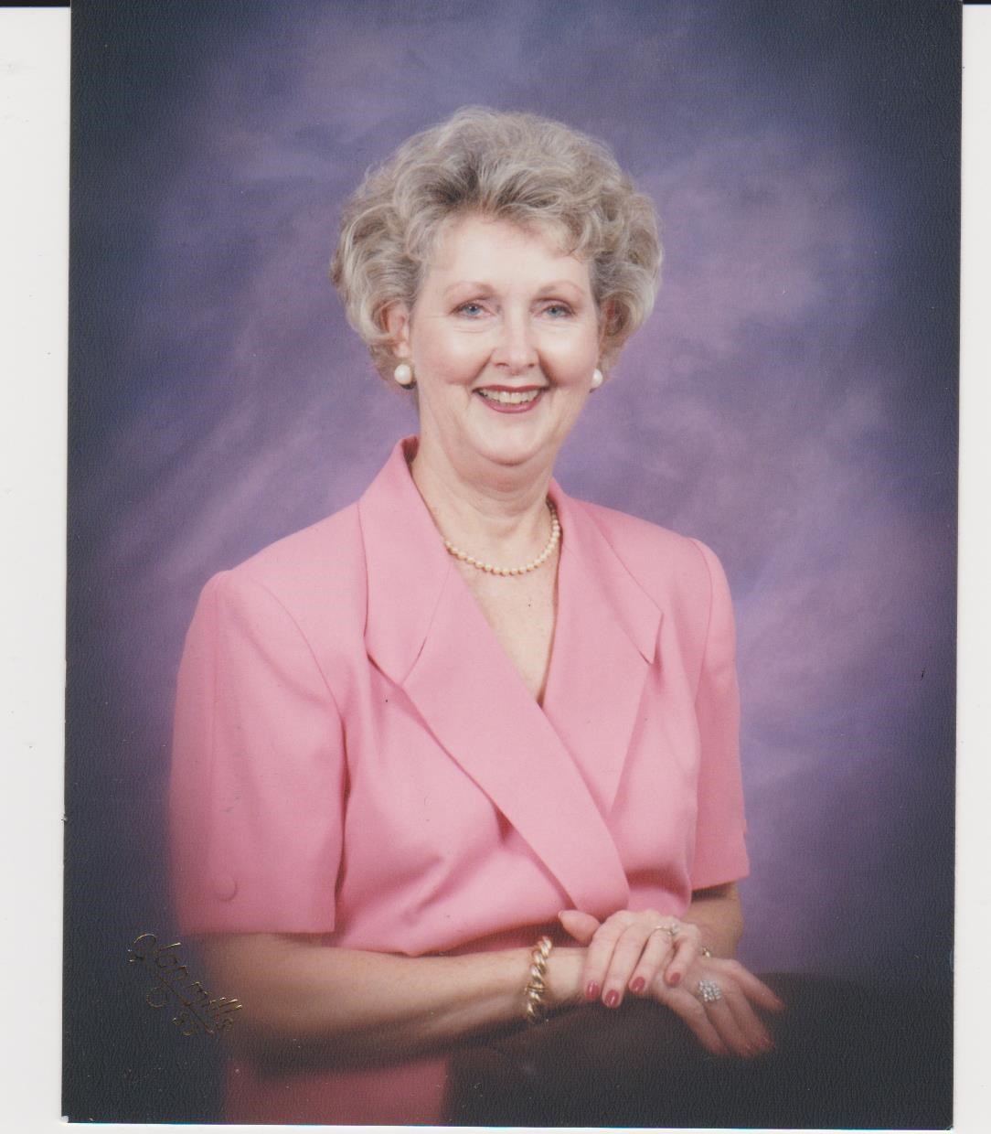 Obituary of Helen Hamilton Kinsey