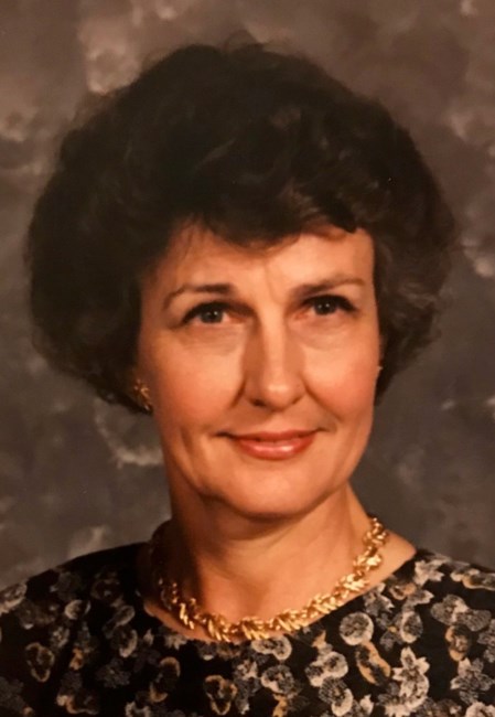 Obituary of Hilda Carole (Traylor) Shoemaker