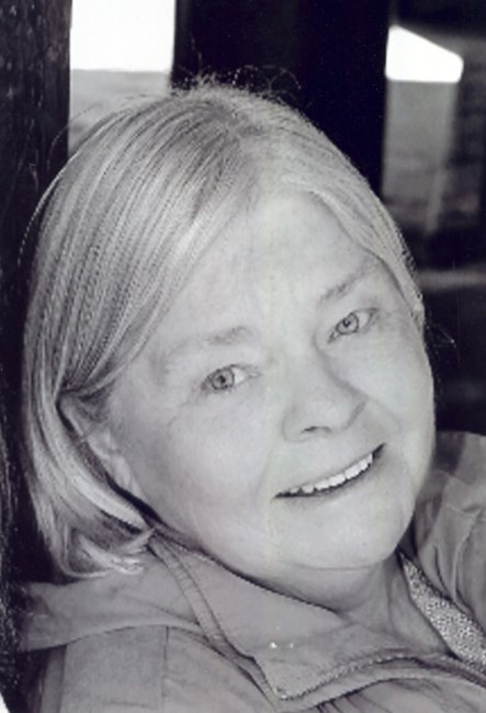 Obituary of Barbara MacKinnon