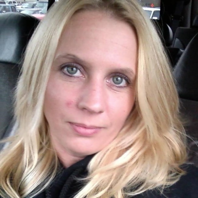 Obituary of Leslie Faye Edwards Queen