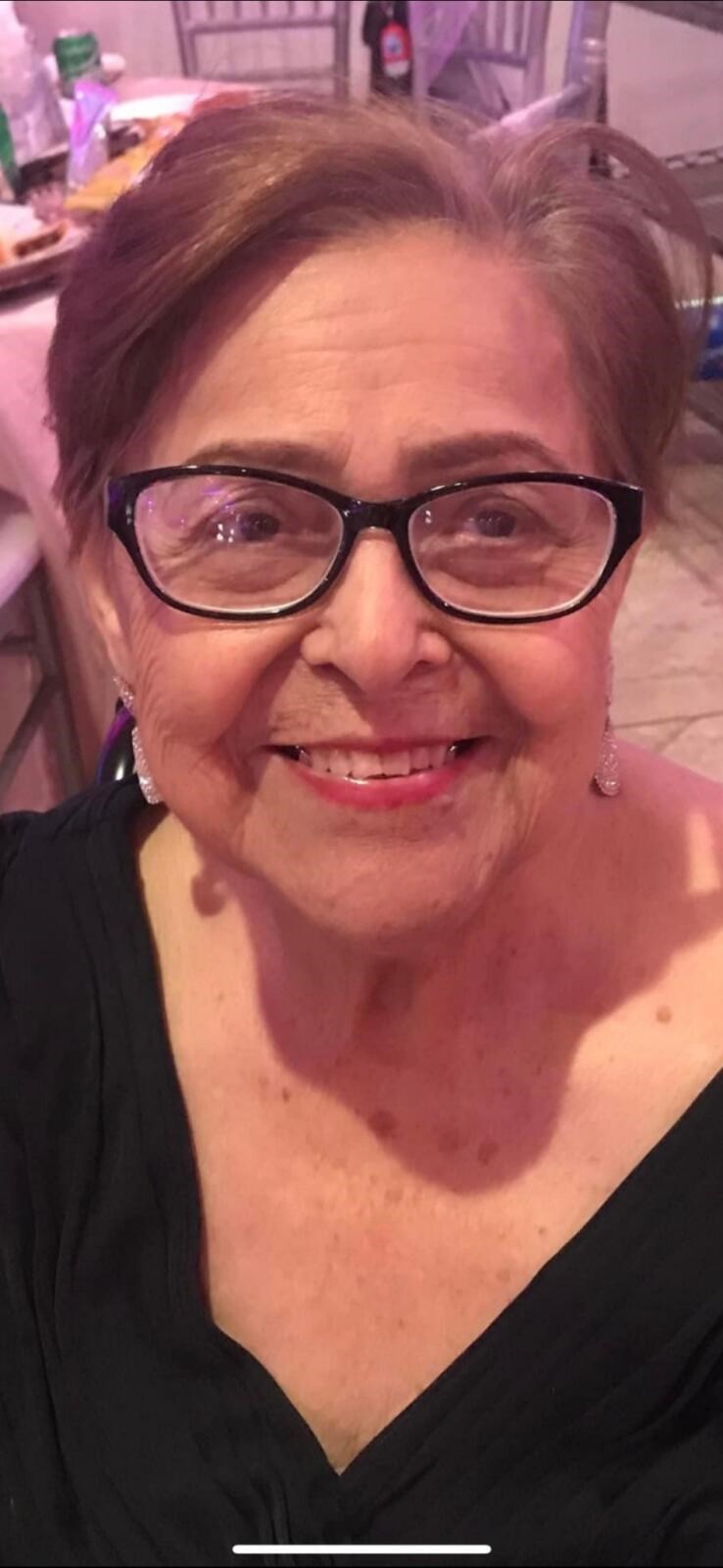 Obituary of Gloria T Velazquez