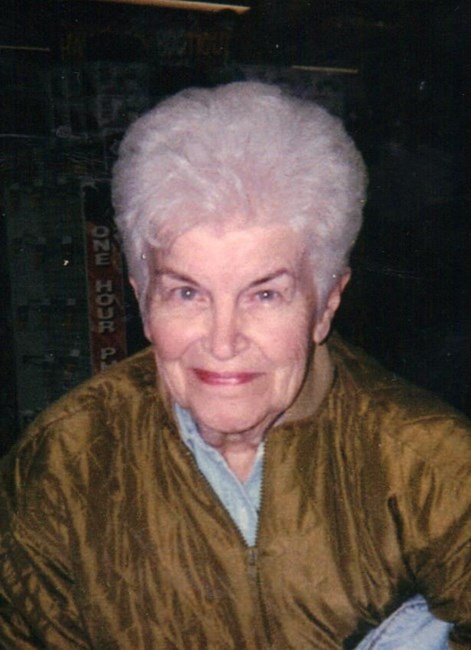 Obituary of Helen V Riessen