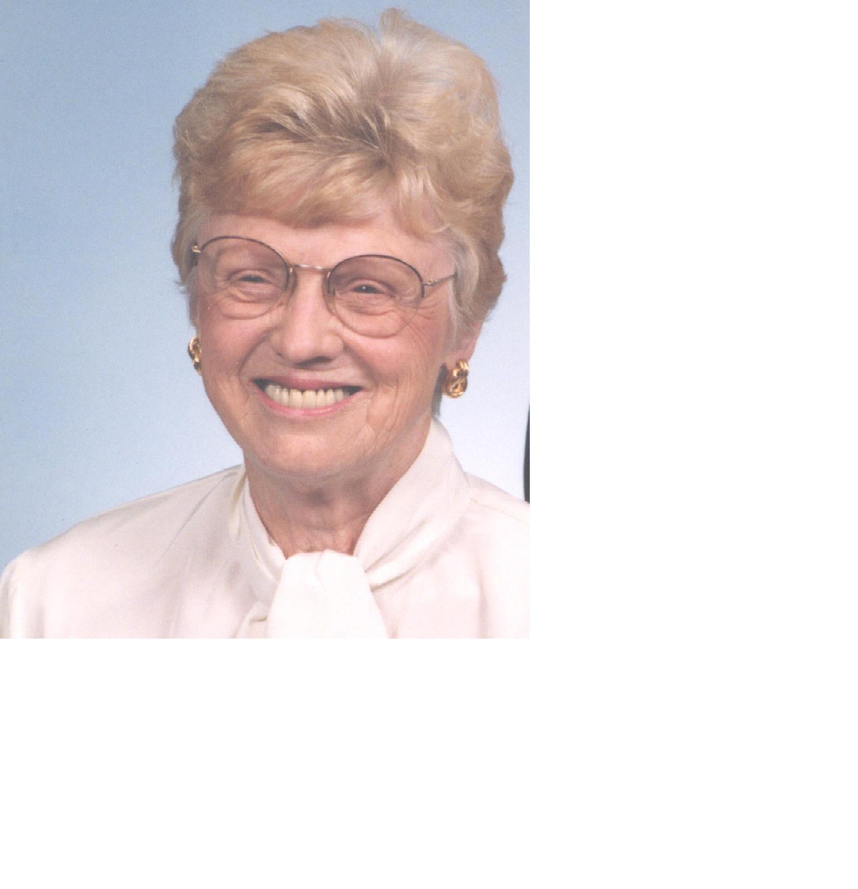 Avis de décès de Mrs. Eleanor F. Young