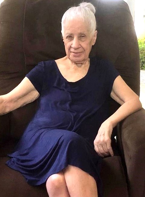 Obituary of Candida Alonso Amaro