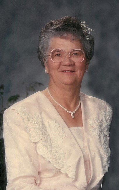 Obituary of Phyllis Stewart