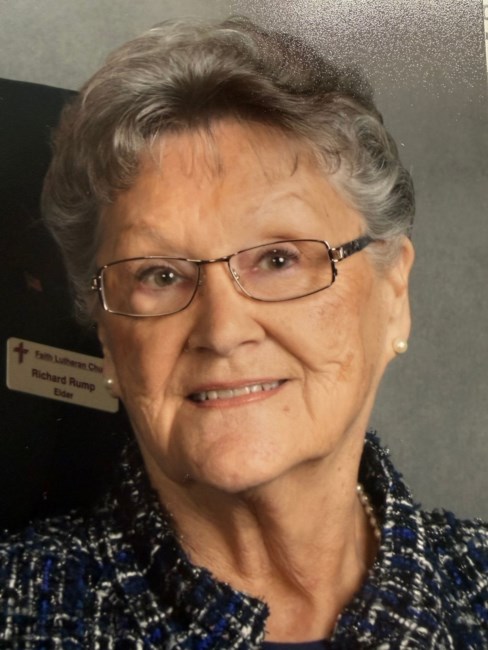 Obituary of Maureen Sheila Rump