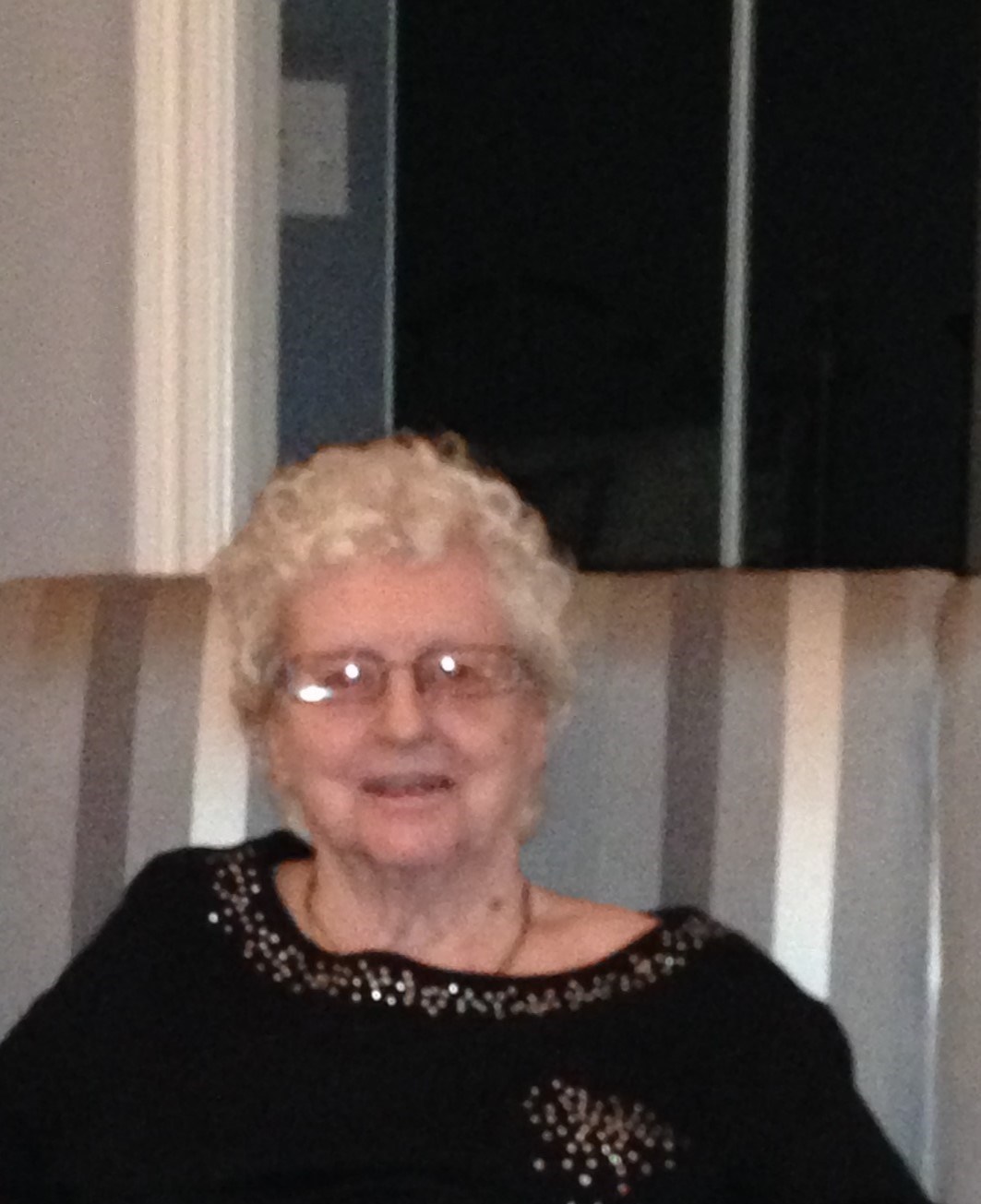 Obituary of Mary (Maisie) Vincent