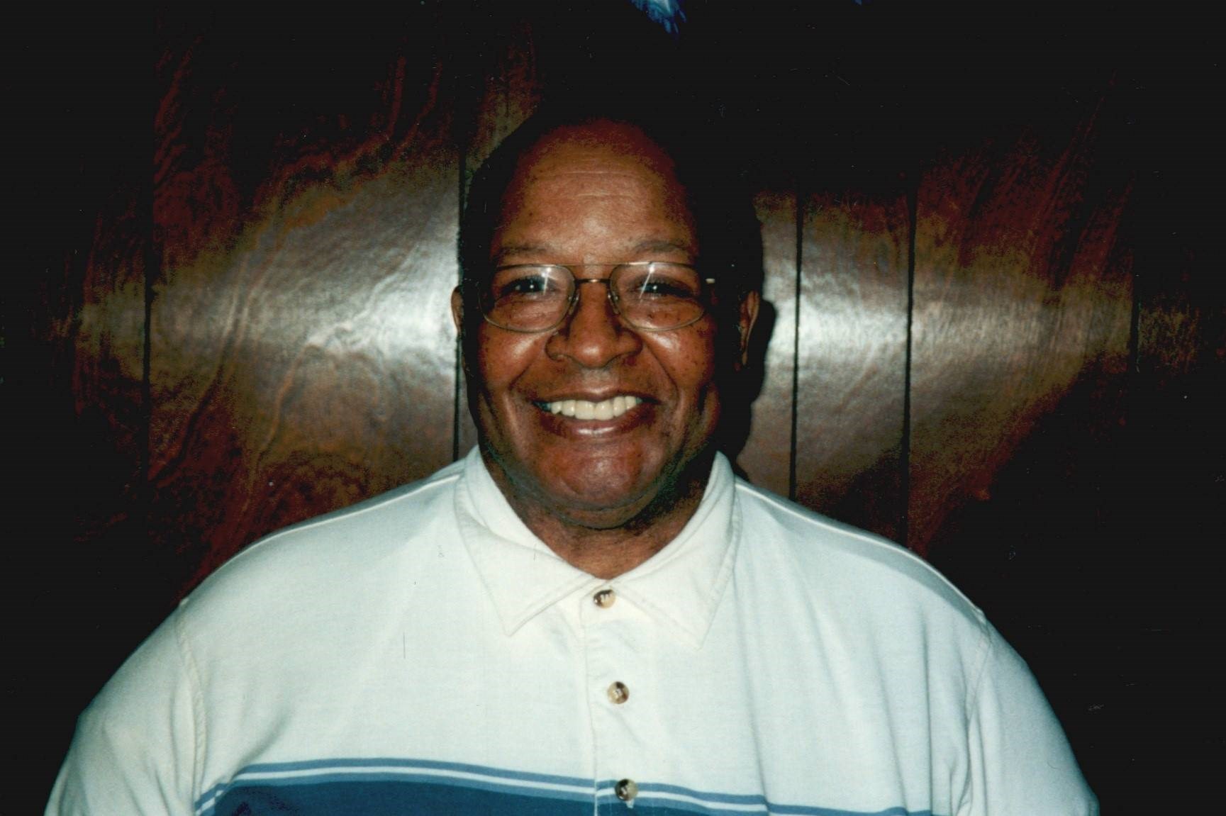 Walter Hardin Obituary Peoria, IL