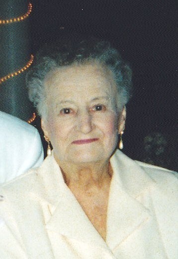 Obituary of Betty Davidson