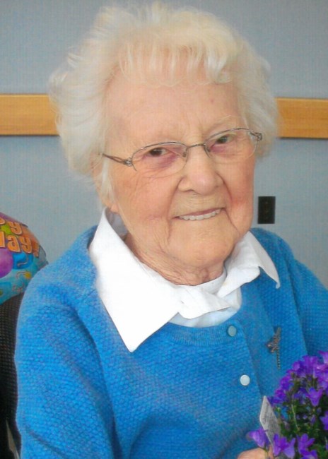 Obituary of Beatrice Robertson Thomas