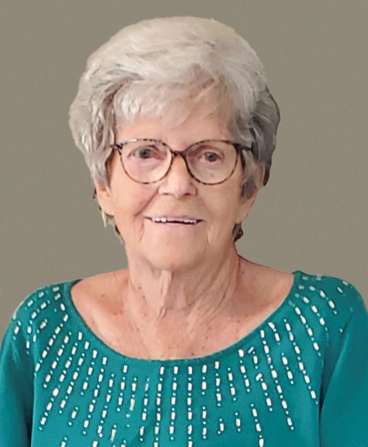 Obituary of Mary Lou Taylor Fritts
