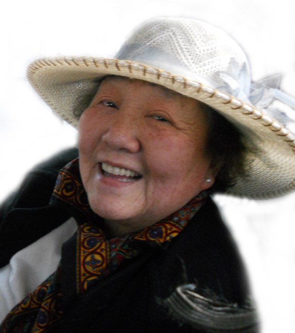 Obituary of Juan Juan Chen