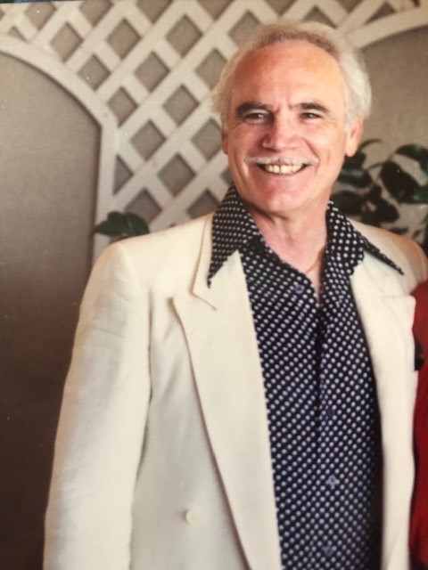 Obituary of Robert E. Perruzzi