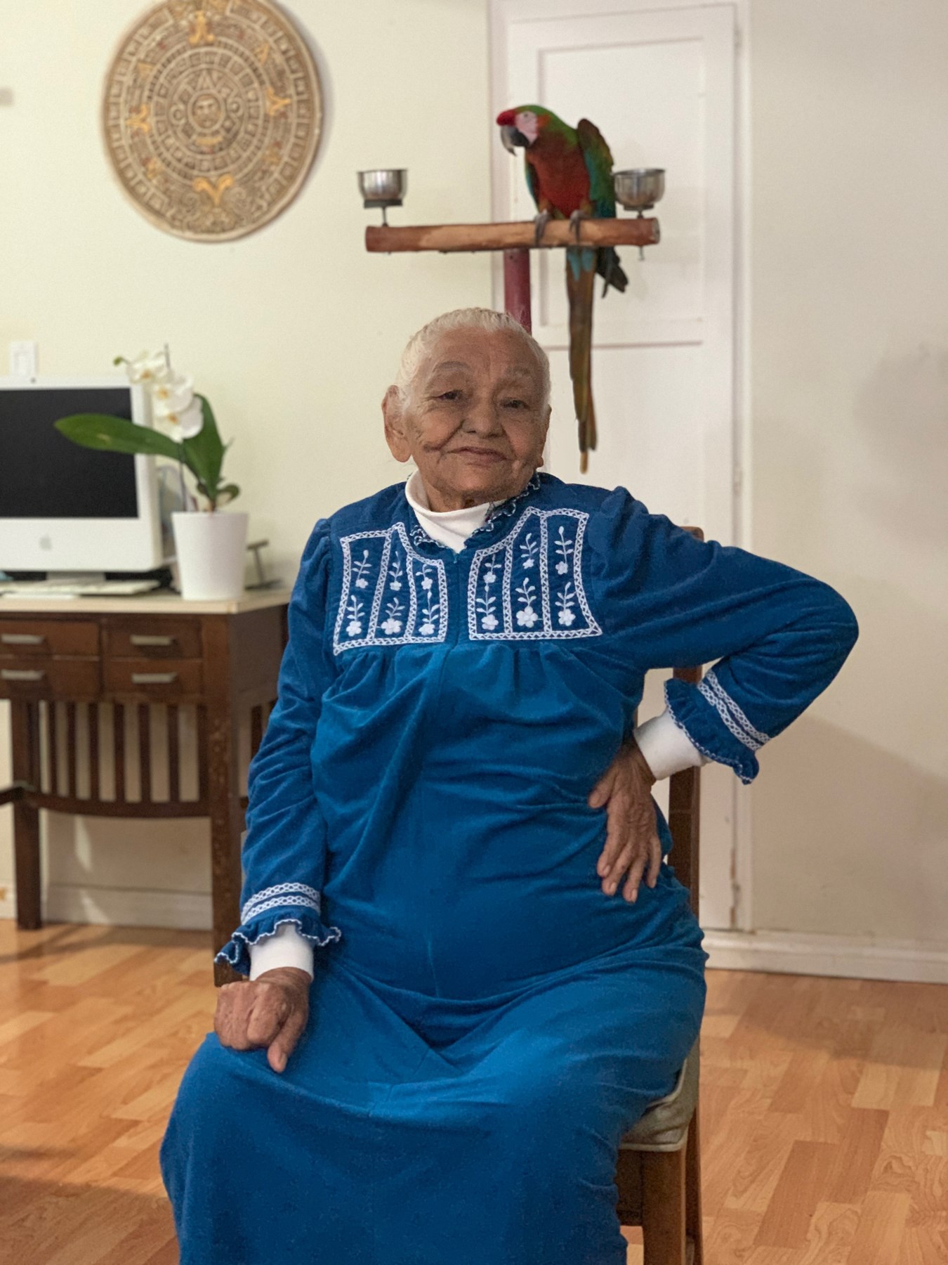 Obituary of Julia "Carmencita" Carmen (Espinoza) Castro de Galeas