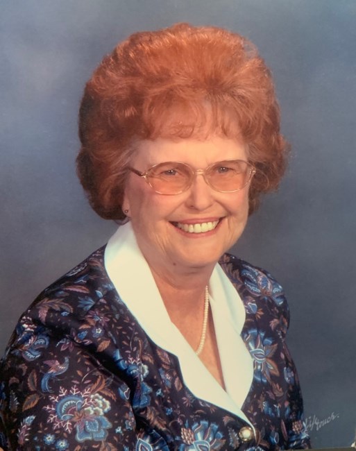 Obituary of Freda G. Holmes