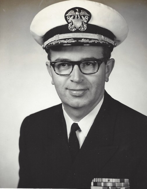 Obituario de Commander Edward Joseph Miller