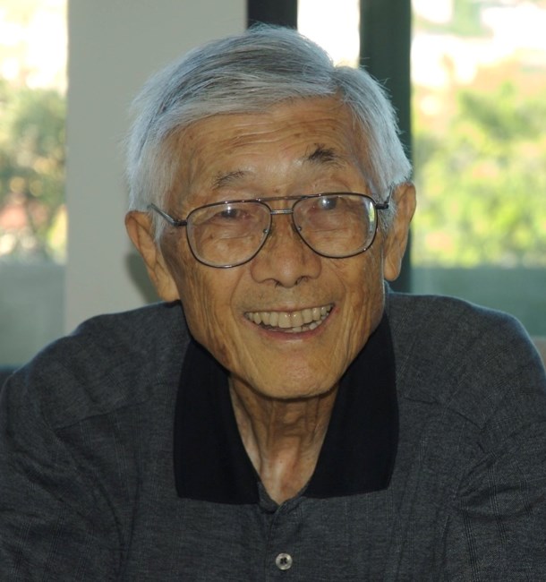 Obituario de Earl E. Mar