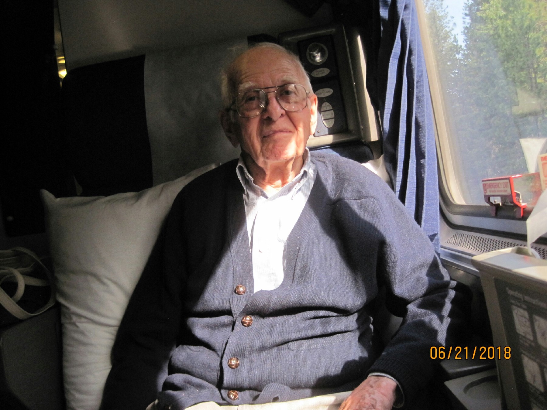 Obituary of Douglas S Leach