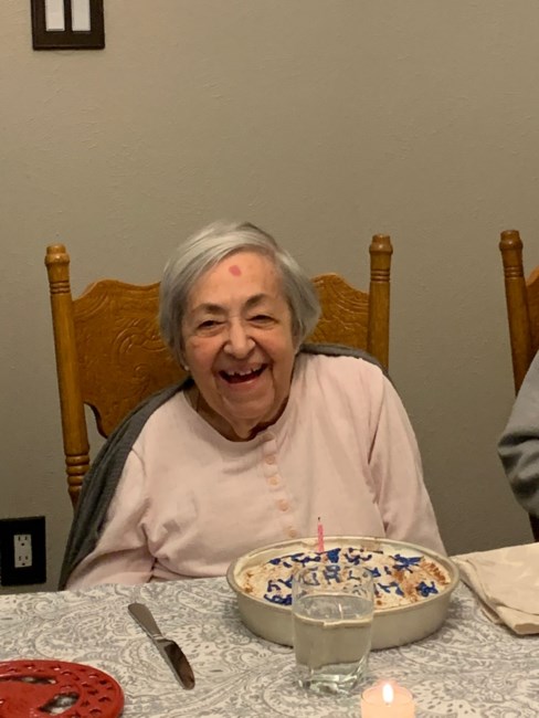 Obituary of Aurora Valenzuela