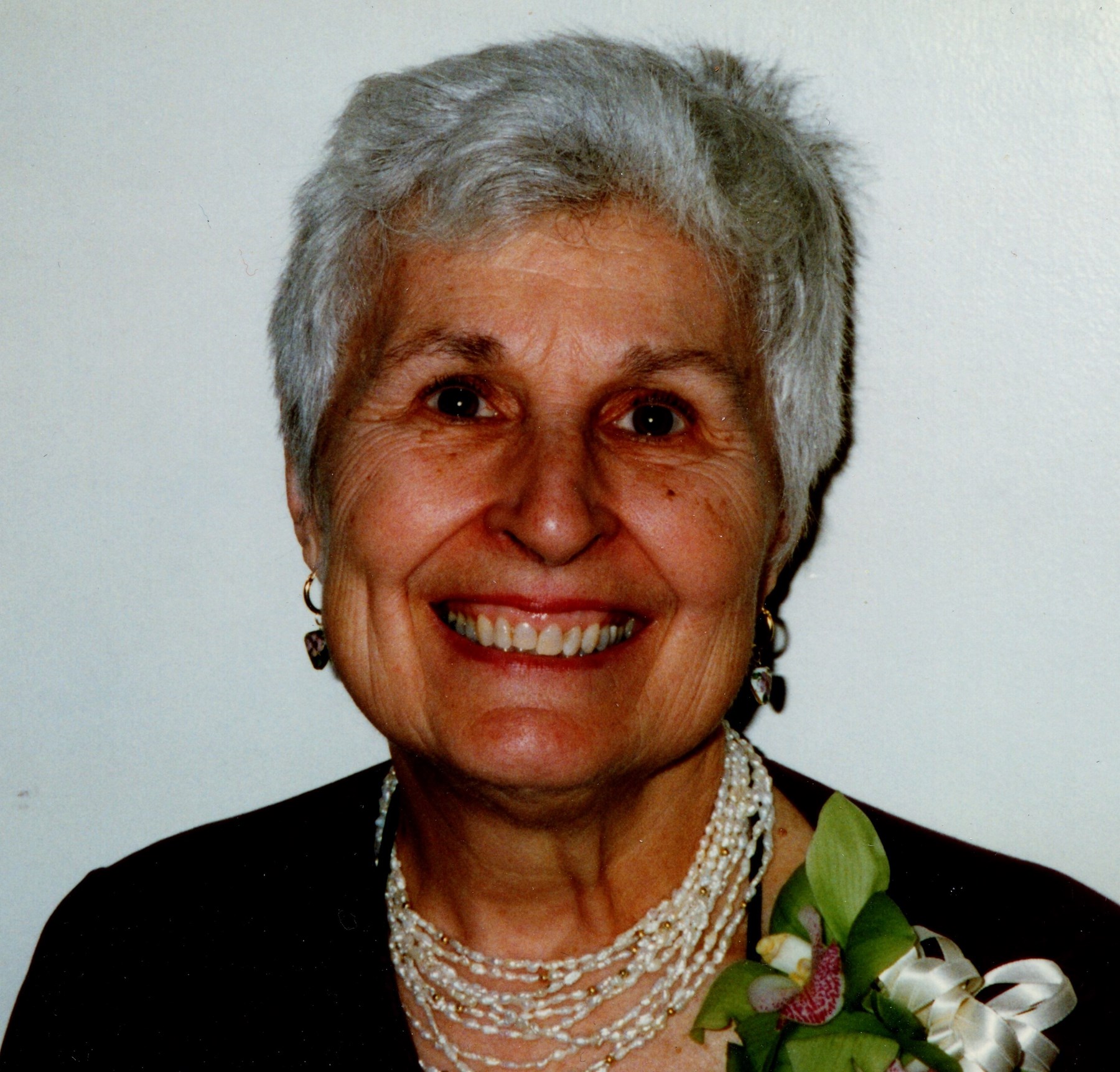 Dalia V. Vivas Stern Obituary - Brookline, MA