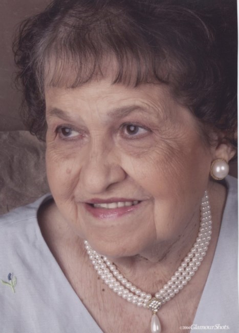 Obituary of Refugia Lozano Hernandez