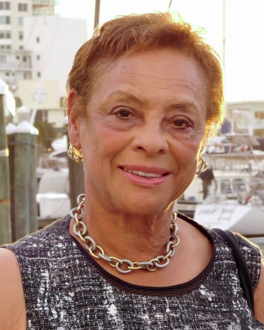 Obituary of Franzine Moore Henderson