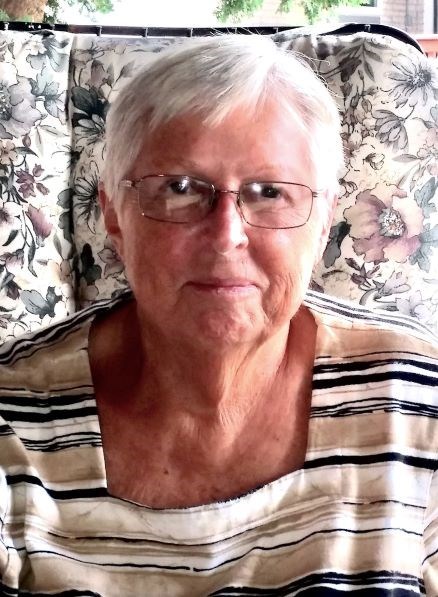 Obituary of Lucille Benoit